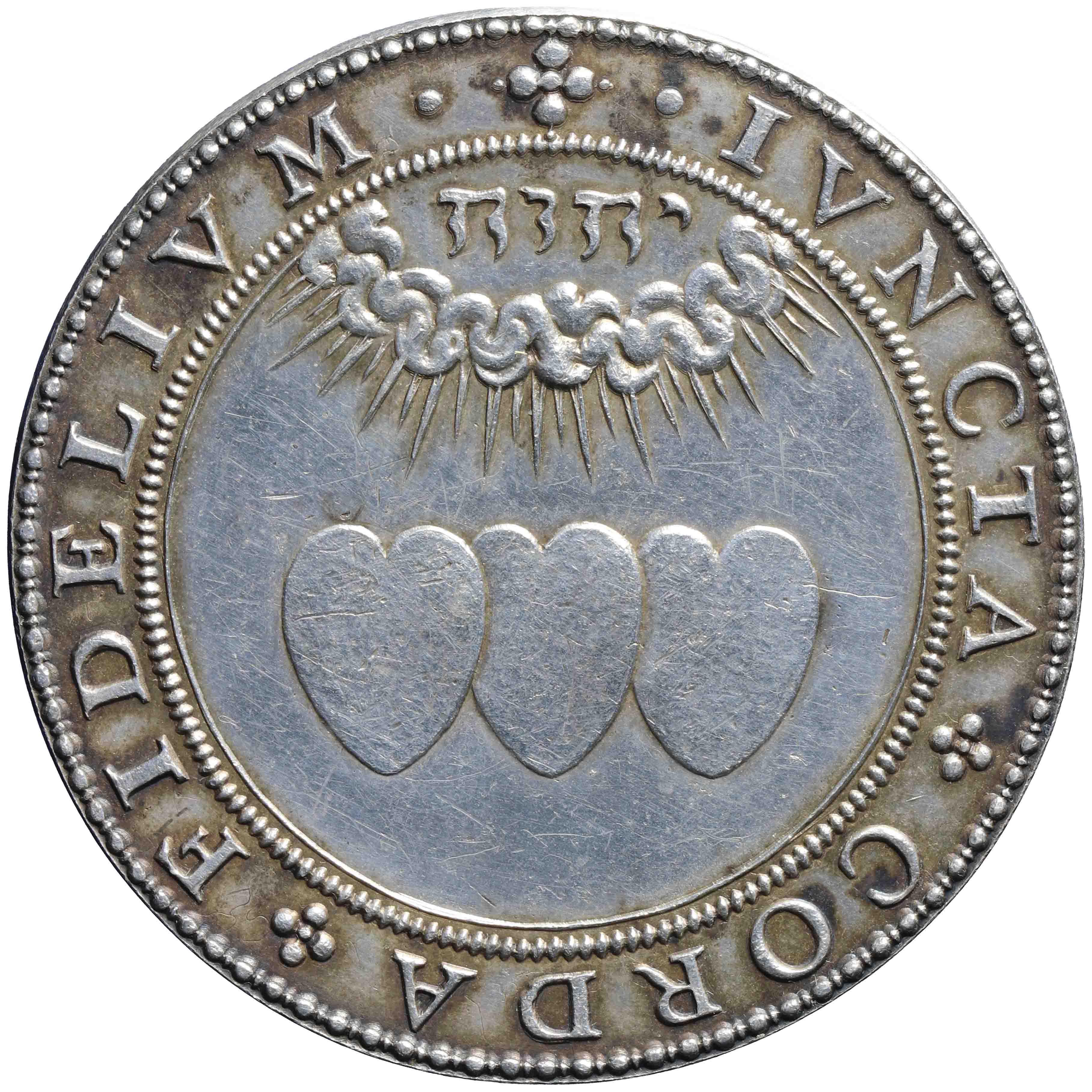 Afbeelding van de keerzijde. Verlenging  alliantie van 1596 tussen Engeland, Frankrijk en de Republiek der Zeven Verenigde Nederlanden. Inventarisnummer:1950-0350