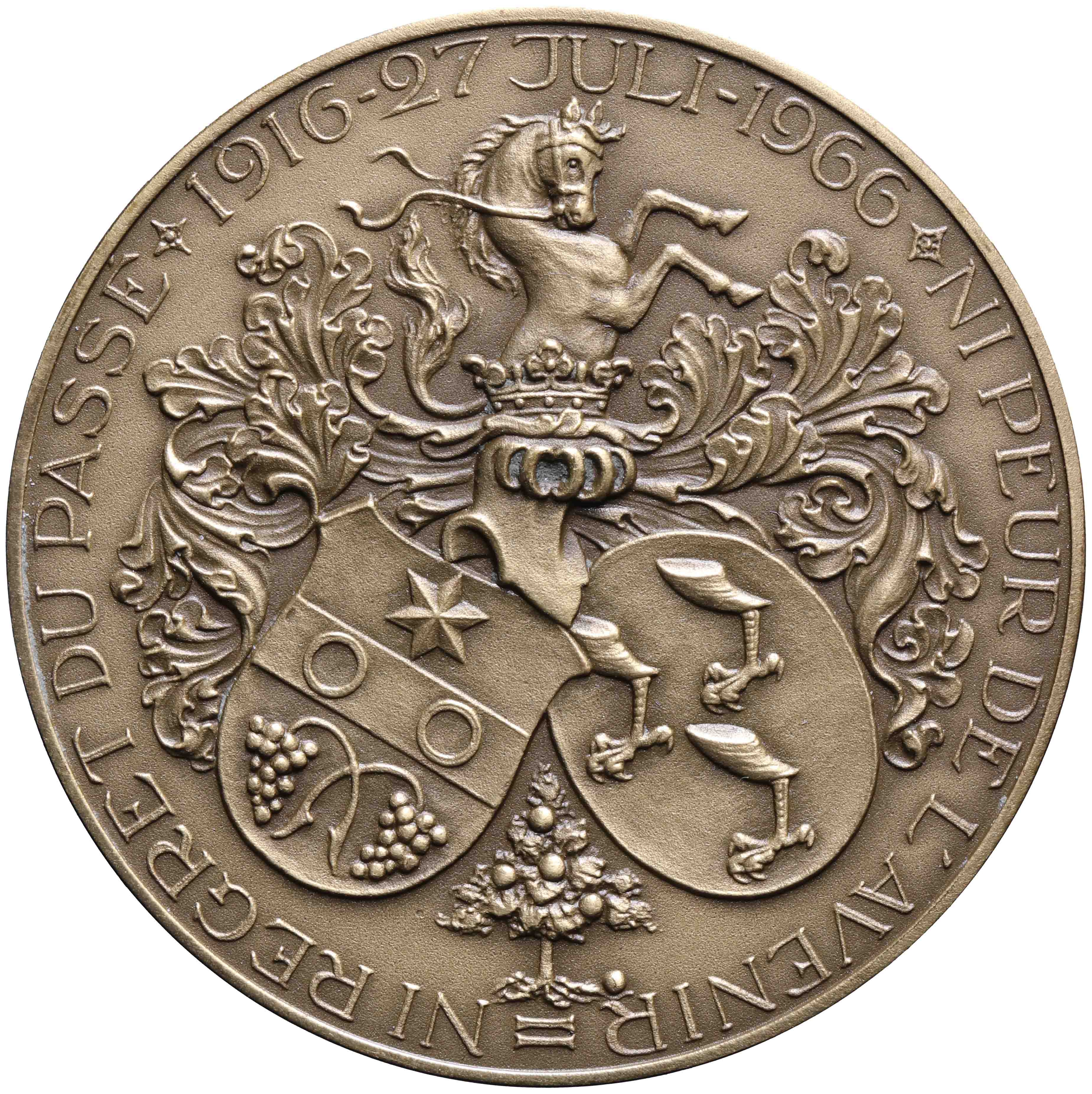Afbeelding van de voorzijde. Vijftigjarig huwelijk Arnold Carl von Weiler en Isabella van Styrum. Inventarisnummer:1966-0073