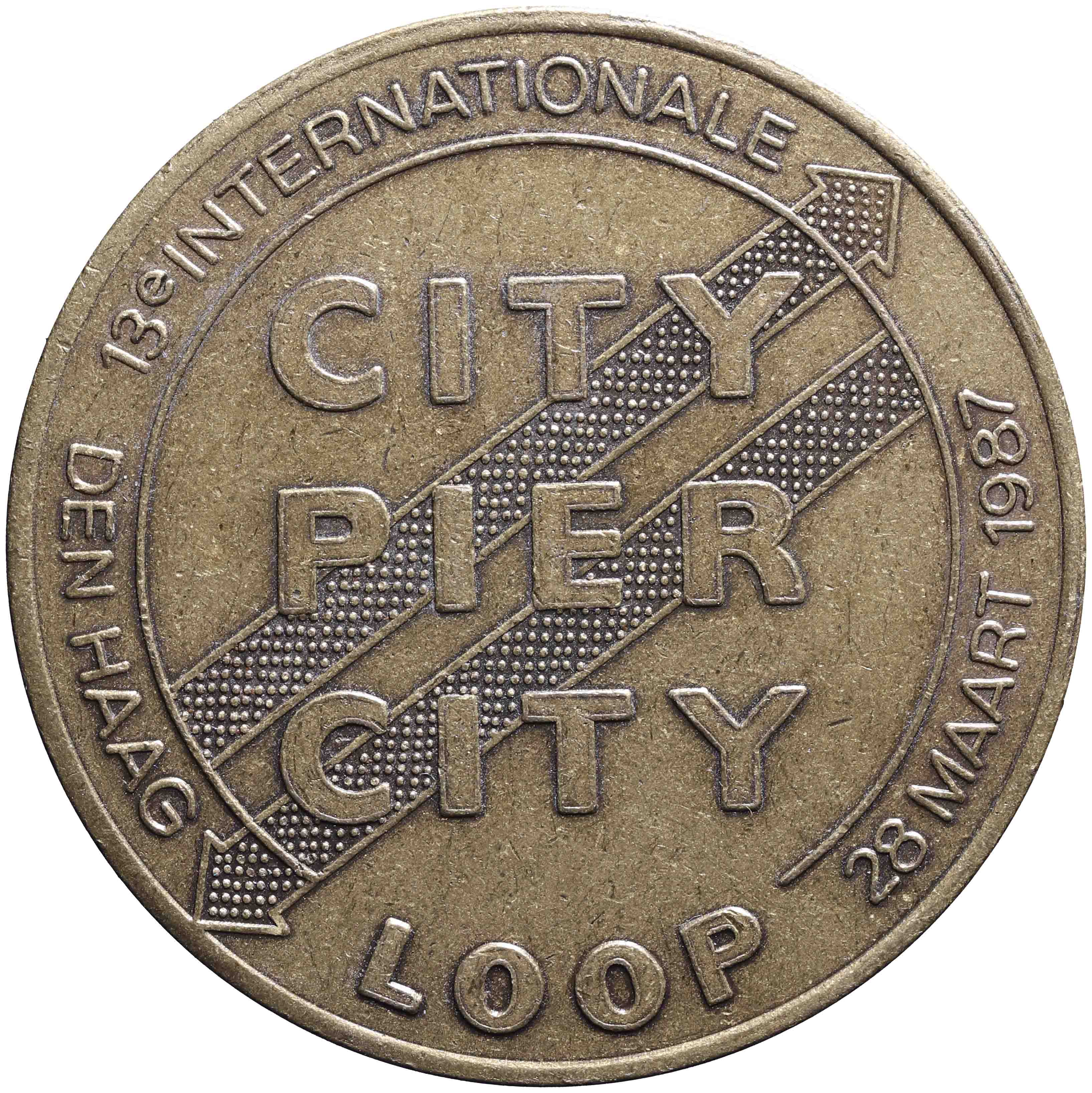Image of the obverse. Voor deelnemers aan de dertiende Internationale City-Pier-City-Loop te Den Haag. Inventory number:1987-0578