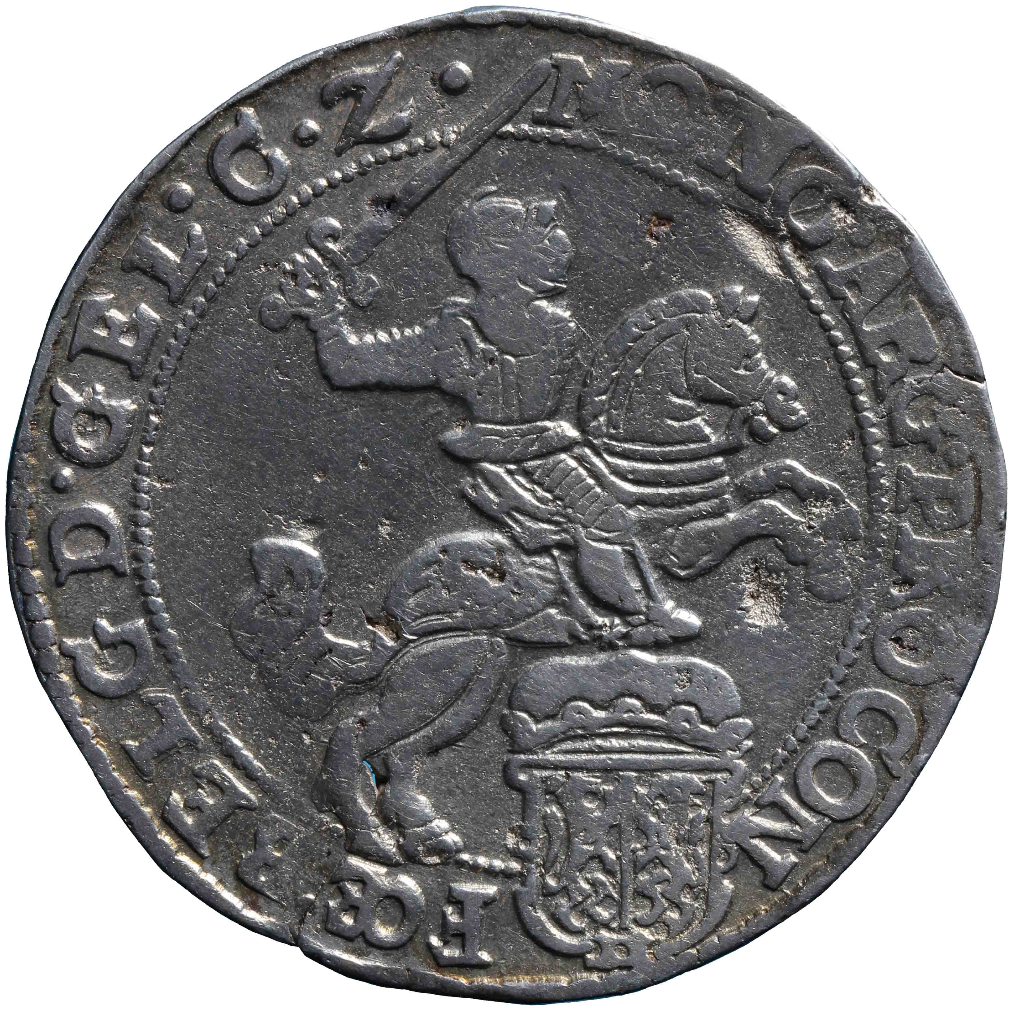 Afbeelding van de voorzijde. halve zilveren rijder of halve dukaton. Inventarisnummer:HNM-00269