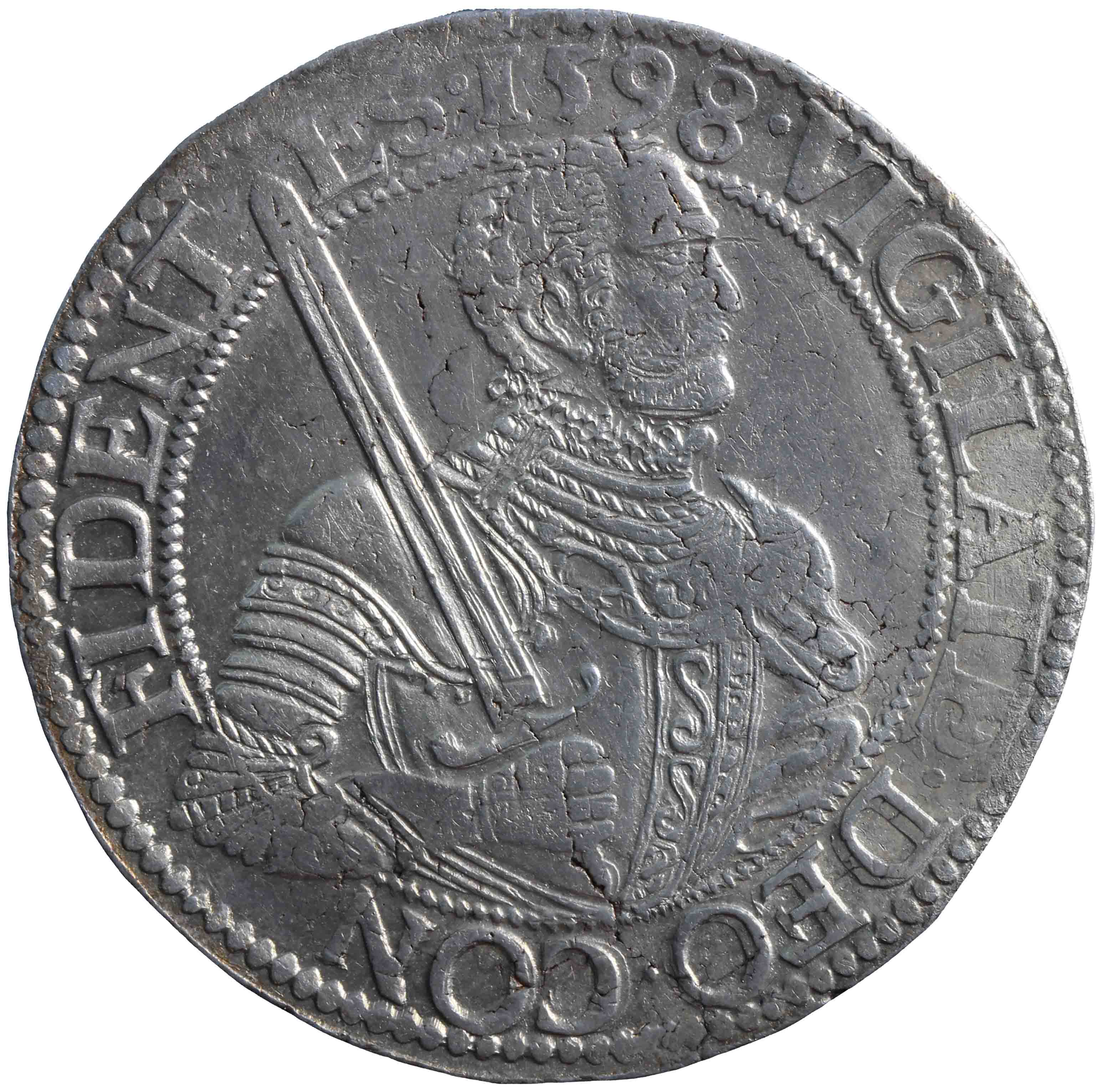 Afbeelding van de voorzijde. Gelderse of gehelmde rijksdaalder of prinsendaalder. Inventarisnummer:HNM-01204