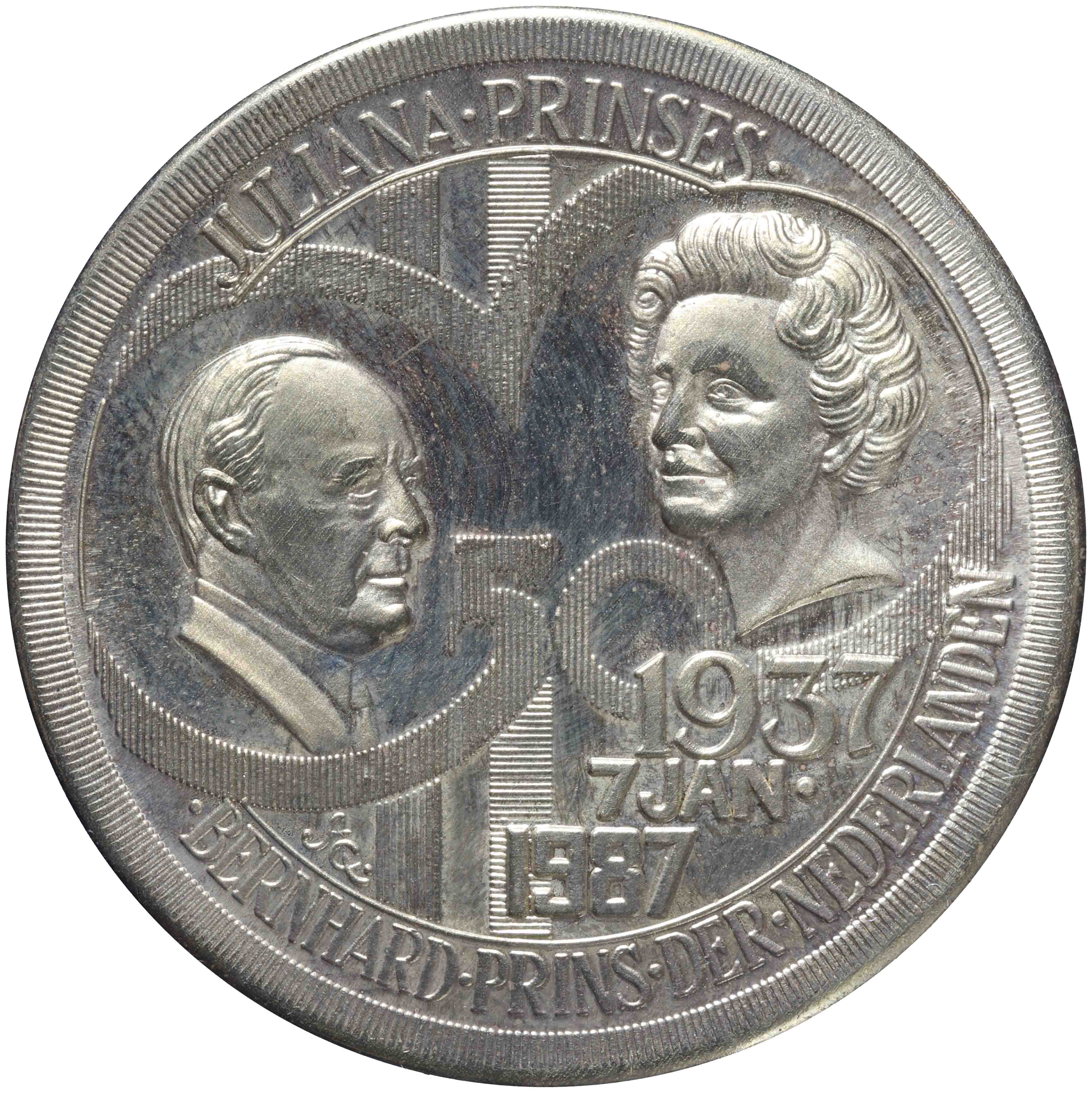 Image of the obverse. Den Haag: Holland Coin Fair in het Congresgebouw, t.g.v. gouden huwelijk van prinses Juliana en prins Bernhard en 1e lustrum van de Ned. Ver. van Munt Handelaren (N.V.M.H) (Piedfort). Inventory number:HNM-12610