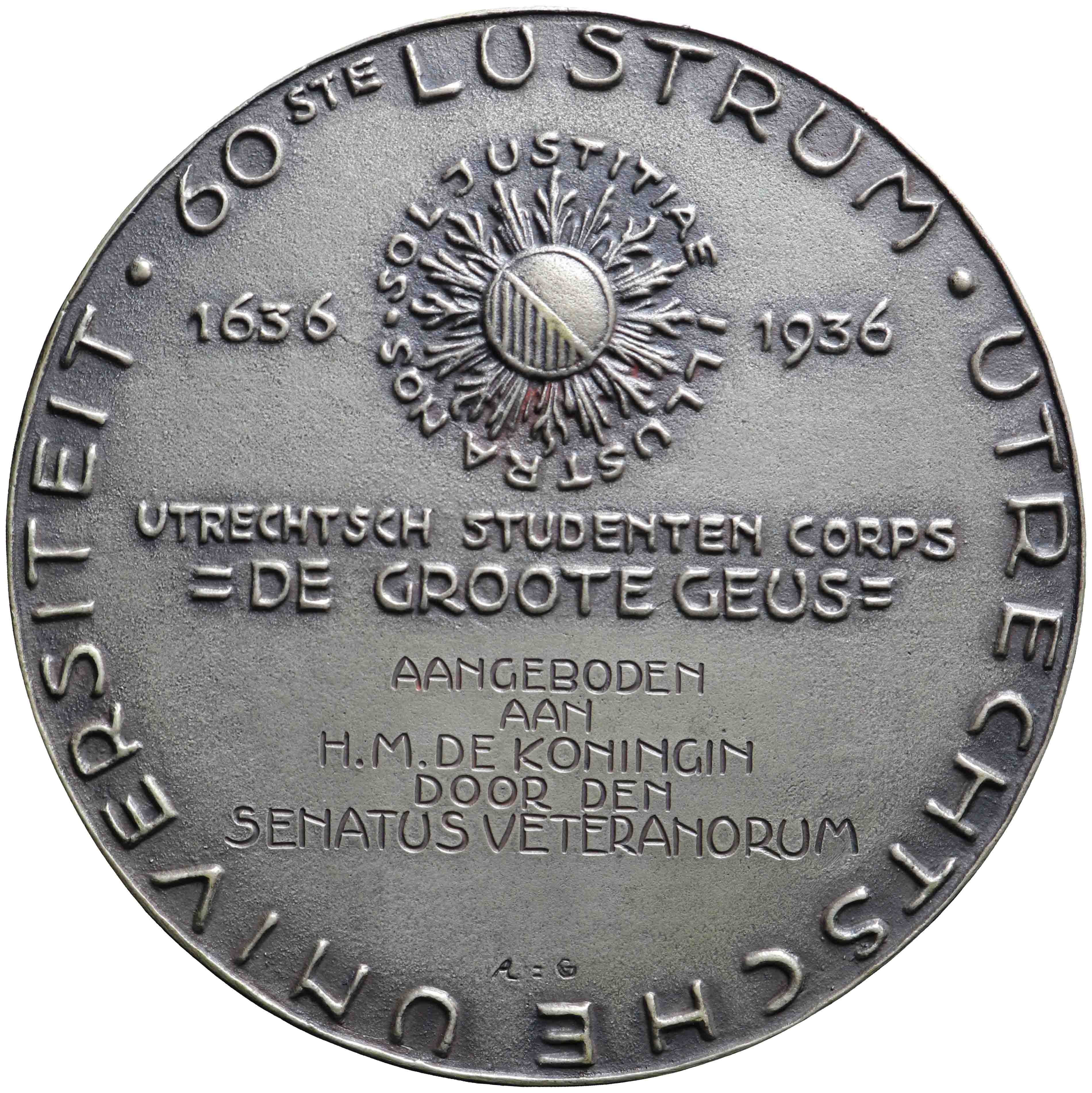 Afbeelding van de keerzijde. 300-jarig bestaan van de Universiteit te Utrecht - Maskerade der Studenten. Inventarisnummer:KHA-00593