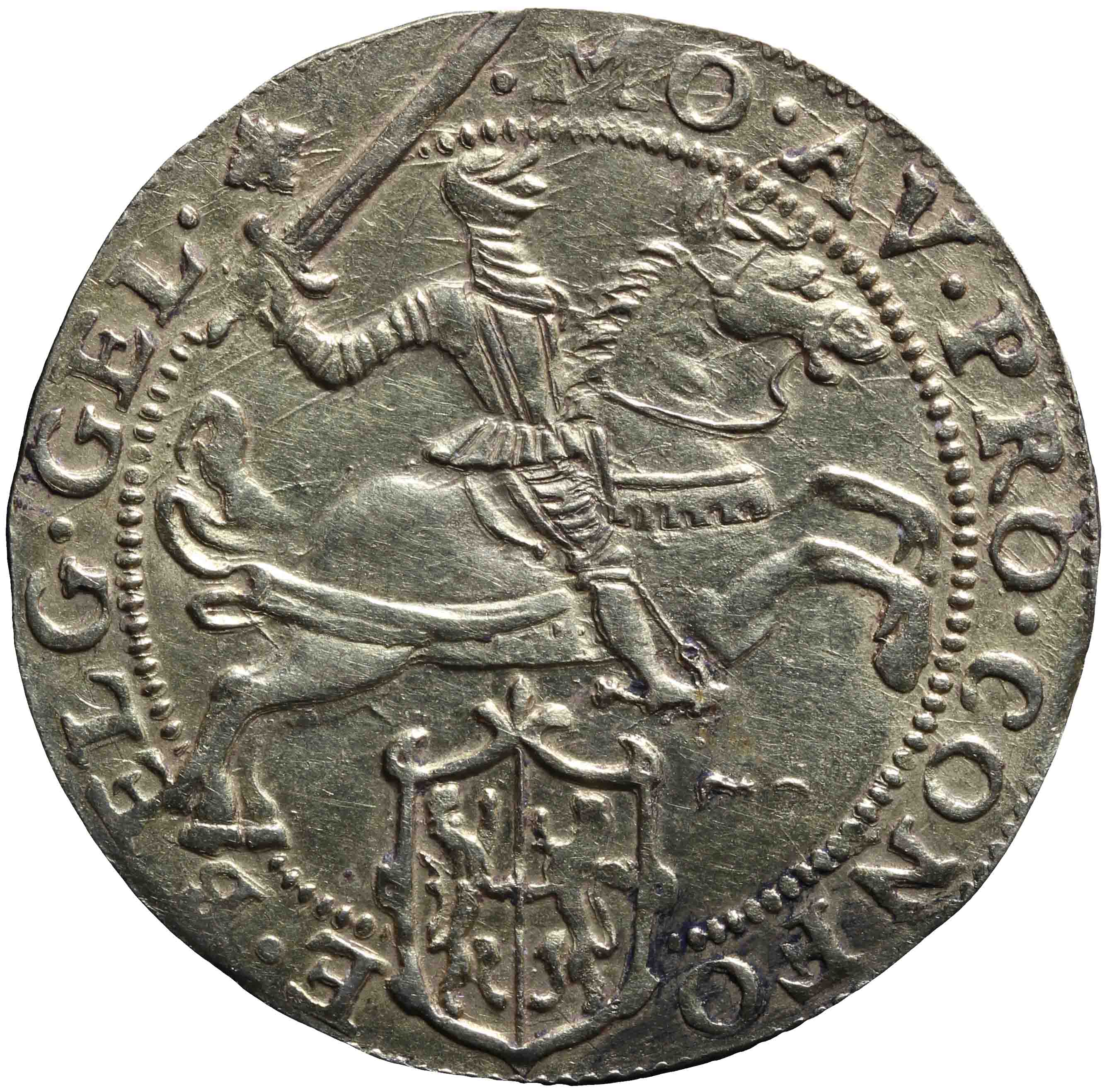 Afbeelding van de voorzijde. gouden rijder. Inventarisnummer:NM-00861