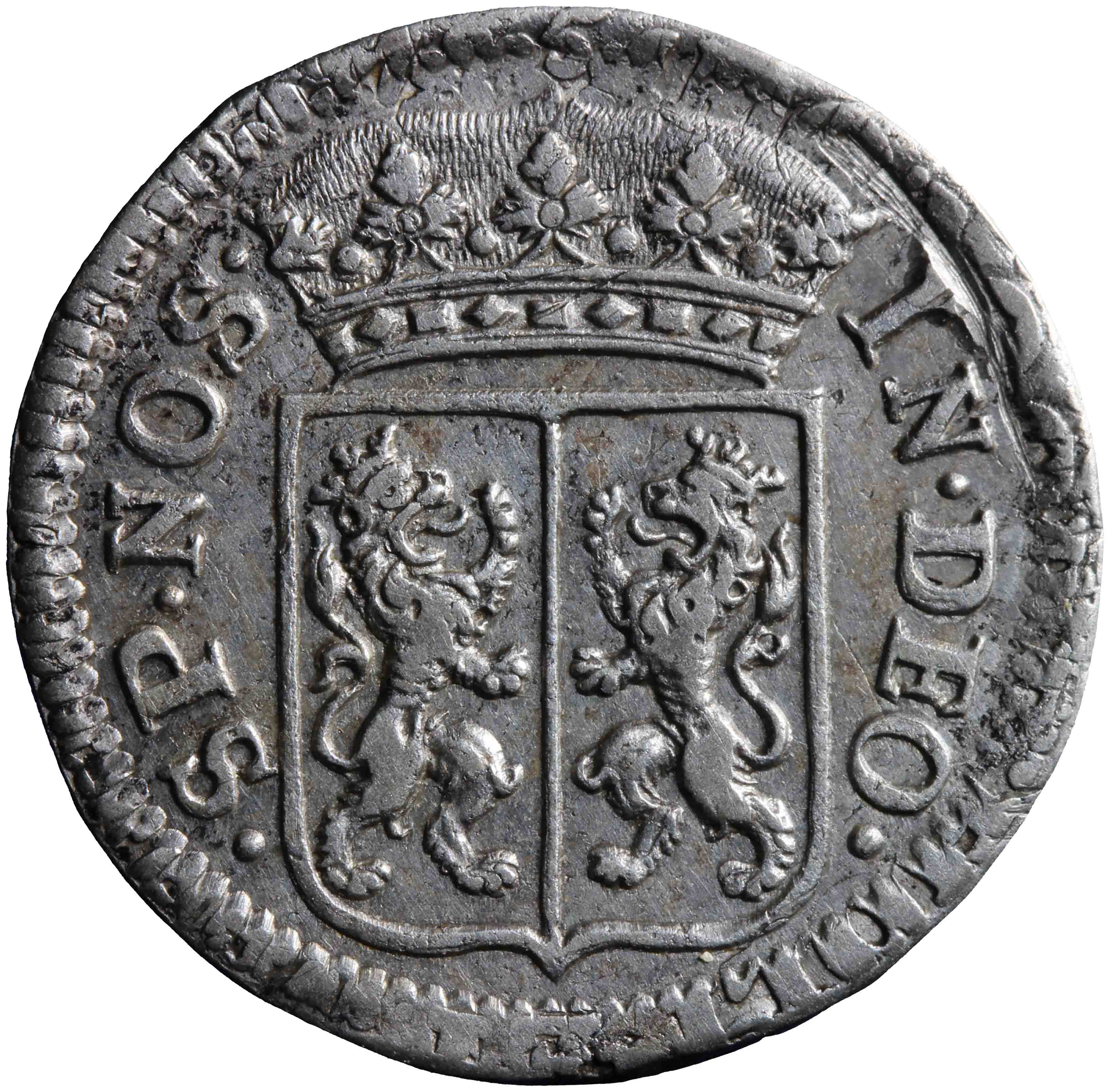 Afbeelding van de voorzijde. duit. Inventarisnummer:NM-01143