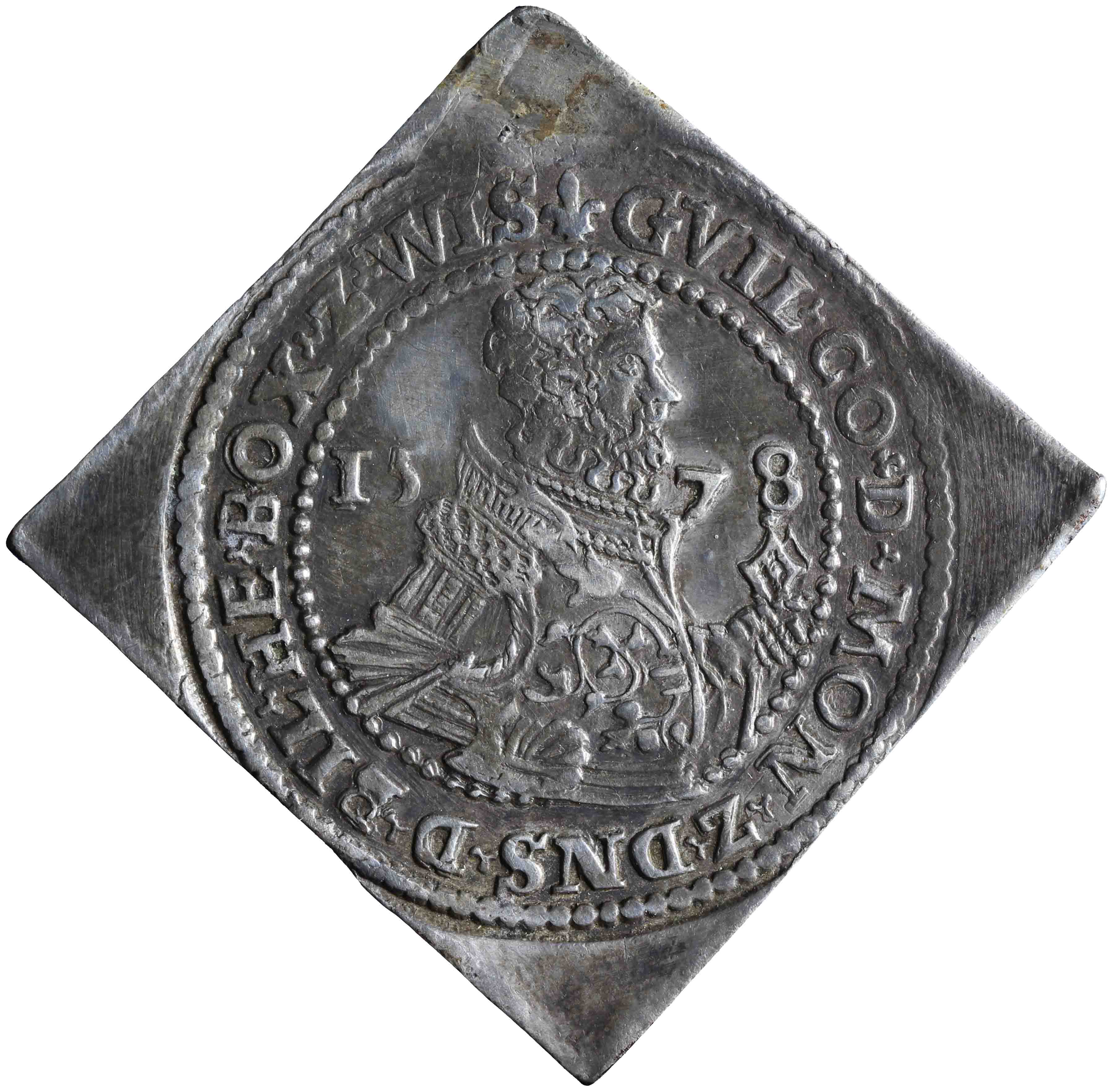 Afbeelding van de voorzijde. halve daalder. Inventarisnummer:NM-02469