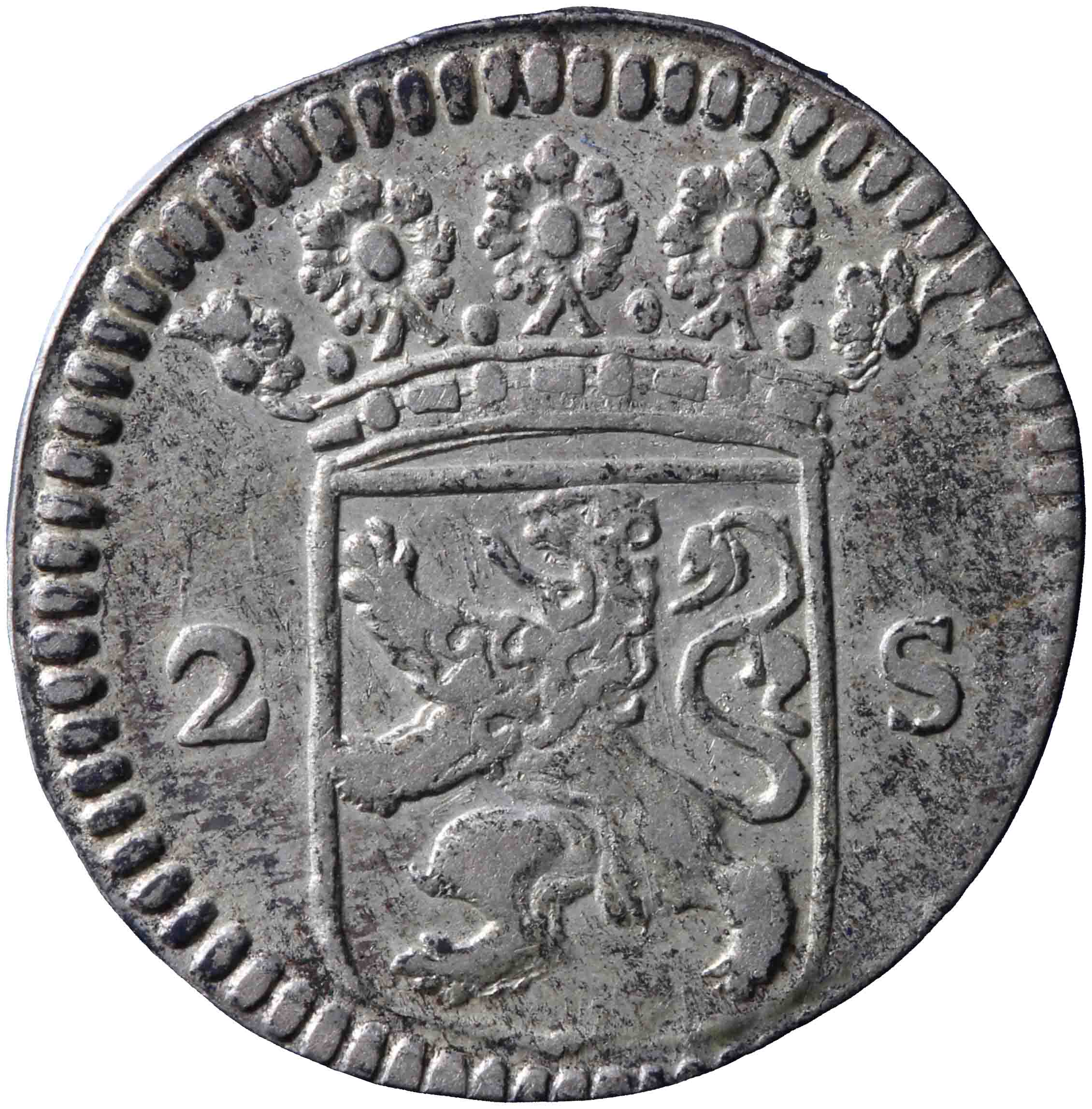 Afbeelding van de voorzijde. dubbele wapenstuiver. Inventarisnummer:NM-03467