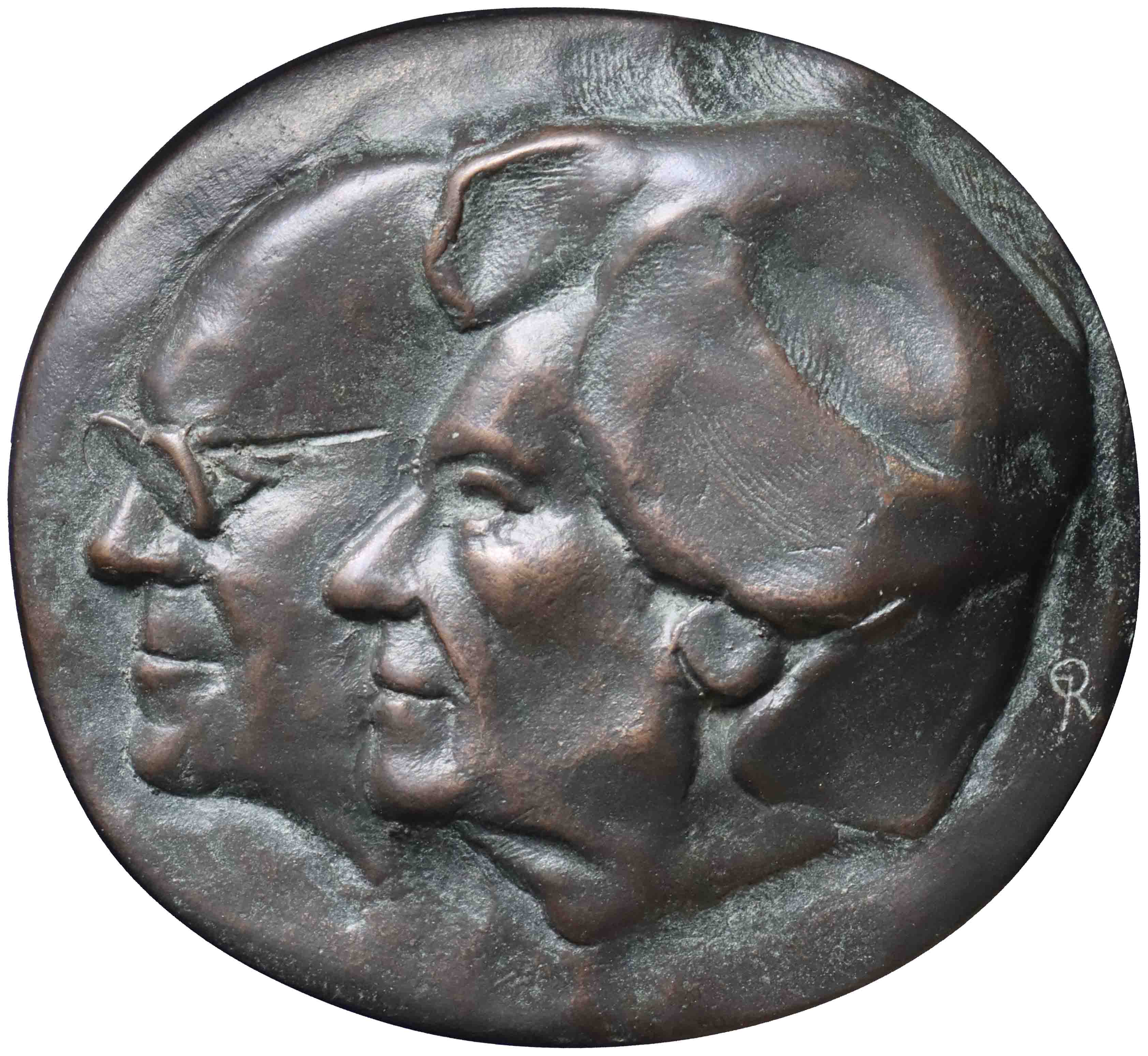 Afbeelding van de voorzijde. Vijftigjarig huwelijk van drs. G.J.A. Schampers en A.C. Thuring (gestorven 26-7-1997) op 29 december. Inventarisnummer:PE-21513