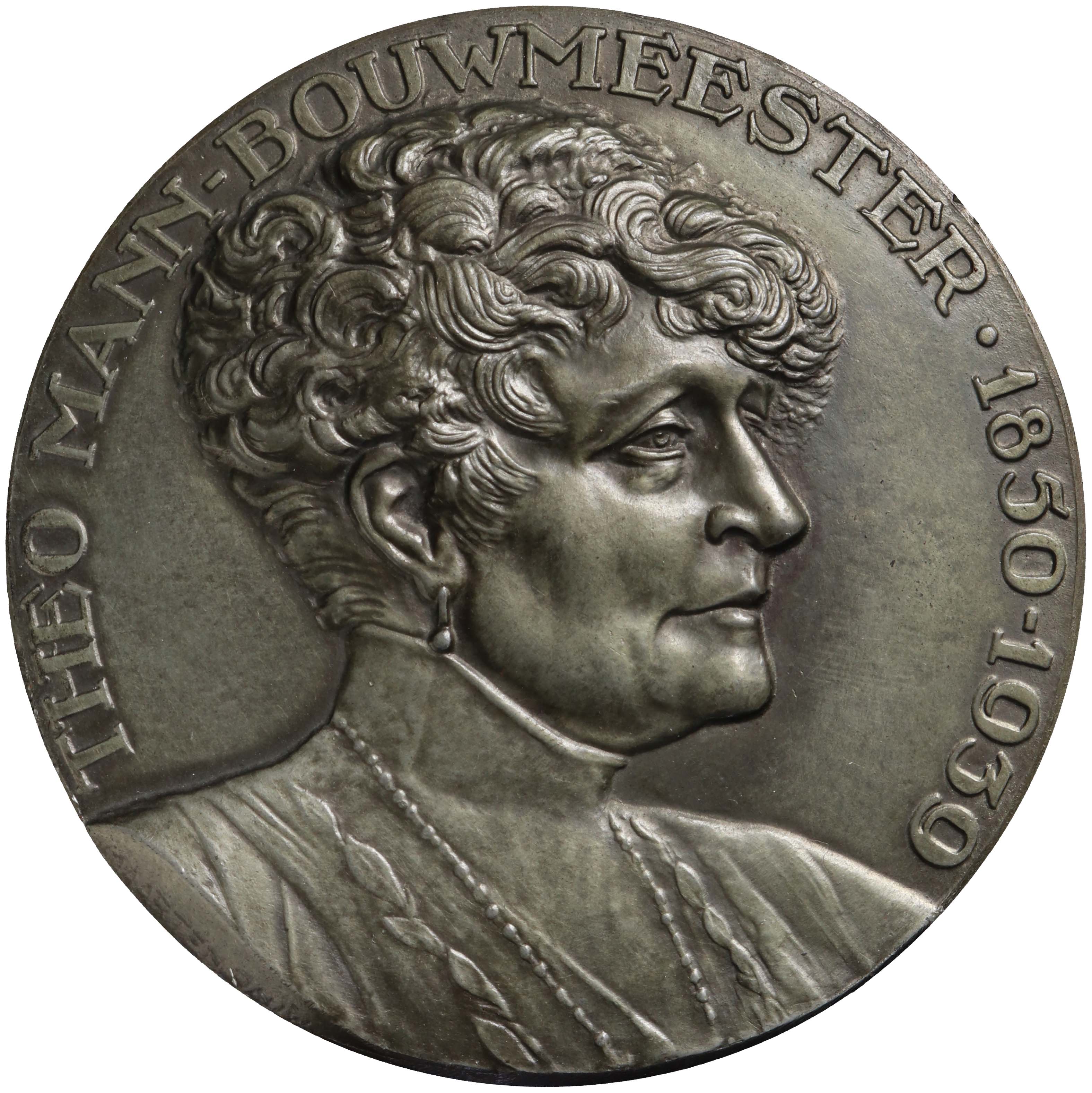 Afbeelding van de voorzijde. Theo d' Or ; prijs voor actrices ; Theo Mann-Bouwmeester. Inventarisnummer:PE-21520