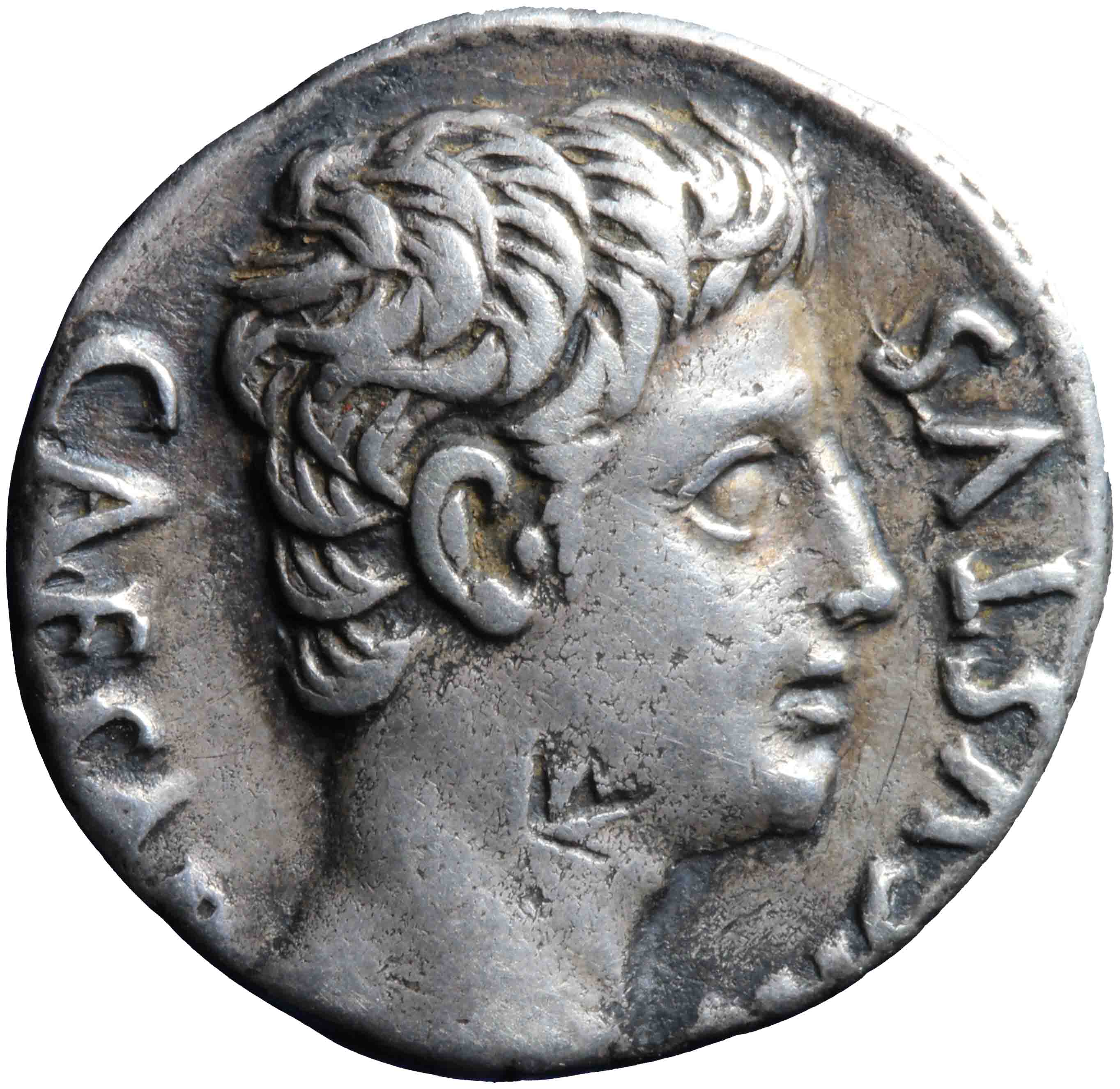 Afbeelding van de voorzijde. denarius. Inventarisnummer:RO-02034